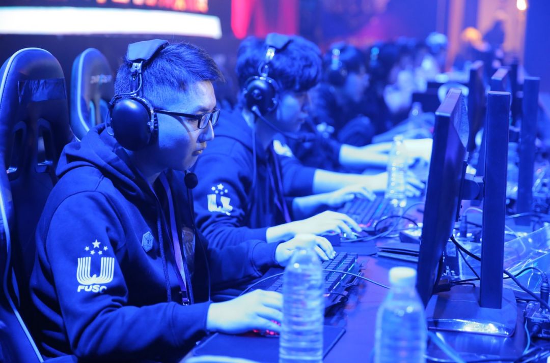 另一方面 另一方面